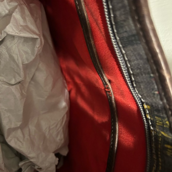 Boden cross body bag - Picture 3 of 5